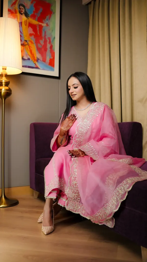 Lavanya Unstitched Zari Set with Dupatta in Pink