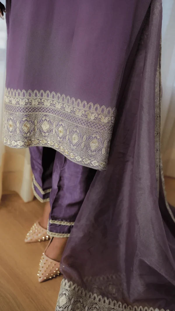 Kavya Unstitched Zari Set with Dupatta