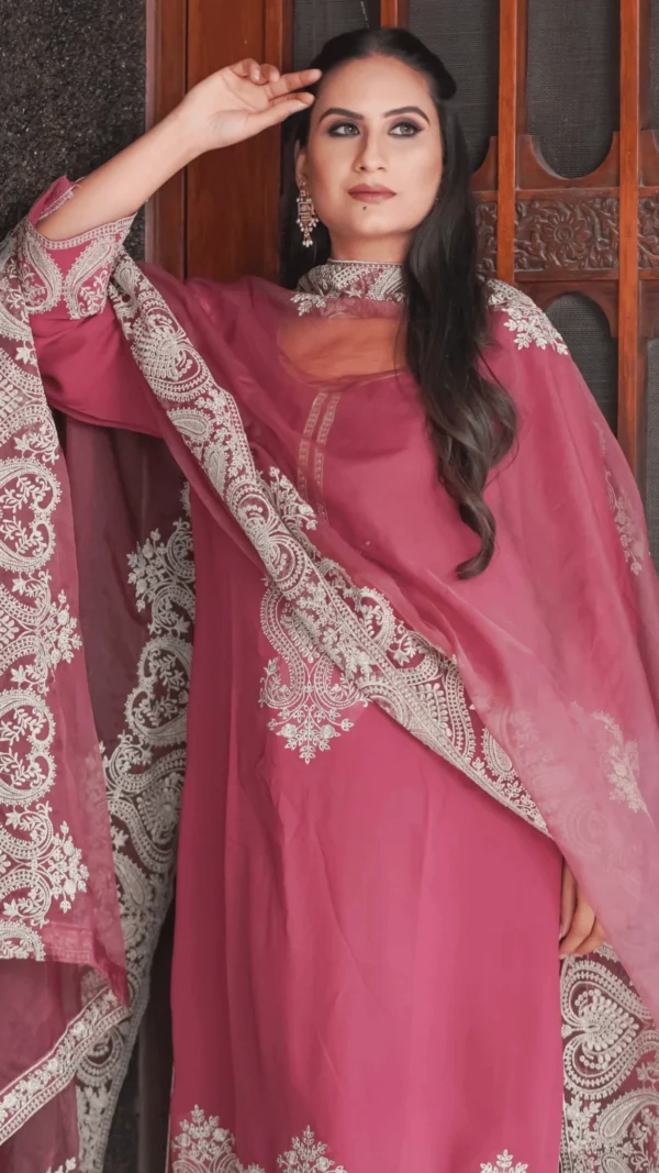 Inaya Unstitched Zari Set with Dupatta